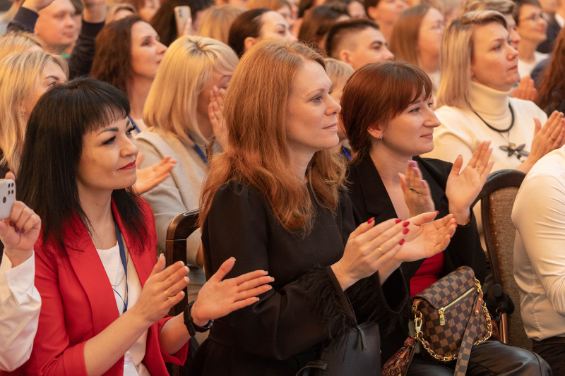 Торжественная церемония открытия VI Всероссийского фестиваля клубов «Учитель года» «Российское учительство: воспитание через любовь» состоялась сегодня в Тульском государственном музее оружия Тульский Государственный Музей Оружия