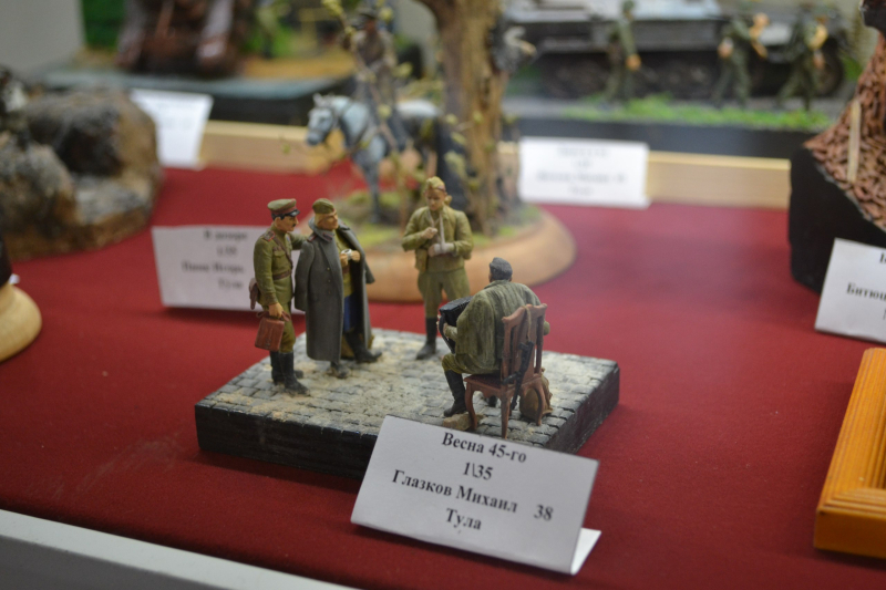 Успейте посетить! Только до 19 мая в музее оружия (здание – шлем) работает выставка масштабных моделей техники Тульский Государственный Музей Оружия