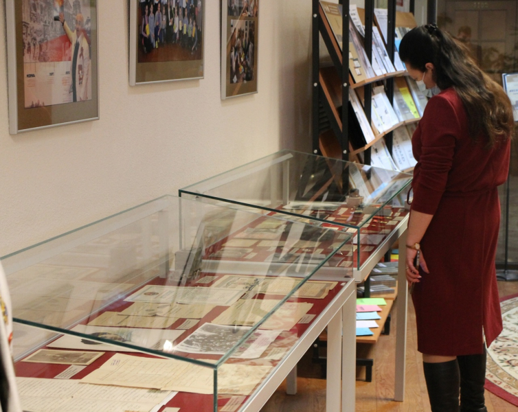 В музее оружия состоялось открытие тематической персональной выставки «Михаил Придонов: художник, писатель, патриот». Тульский Государственный Музей Оружия