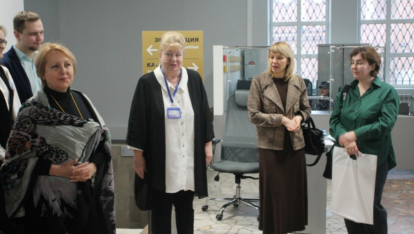 В здании музея на территории Тульского кремля состоялось знакомство представителей туристического бизнеса Тульской области с новой постоянной экспозицией «Защитники южных рубежей России XVI-X Тульский Государственный Музей Оружия