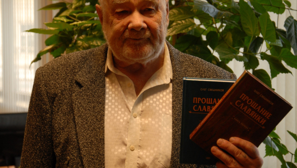 «Прощание славянки». Документально-эпический роман О.П. Свешникова презентовали в музее оружия. Тульский Государственный Музей Оружия