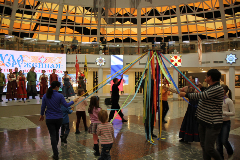 Фестиваль «Тула оружейная: от мастера – до защитника!» завершился праздничным концертом ансамбля «Услада» Тульский Государственный Музей Оружия