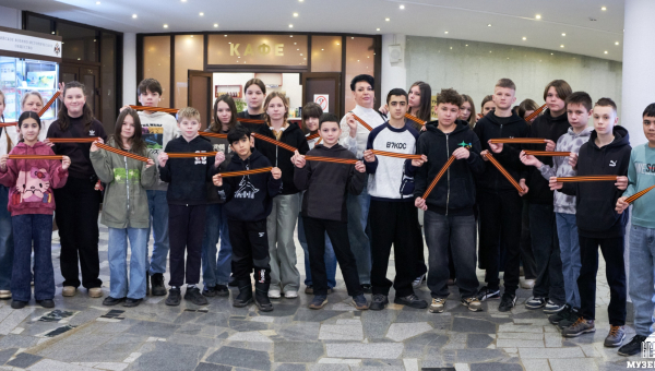 В День Героев Отечества в музее оружия прошла традиционная Всероссийская акция «Георгиевская ленточка» Тульский Государственный Музей Оружия