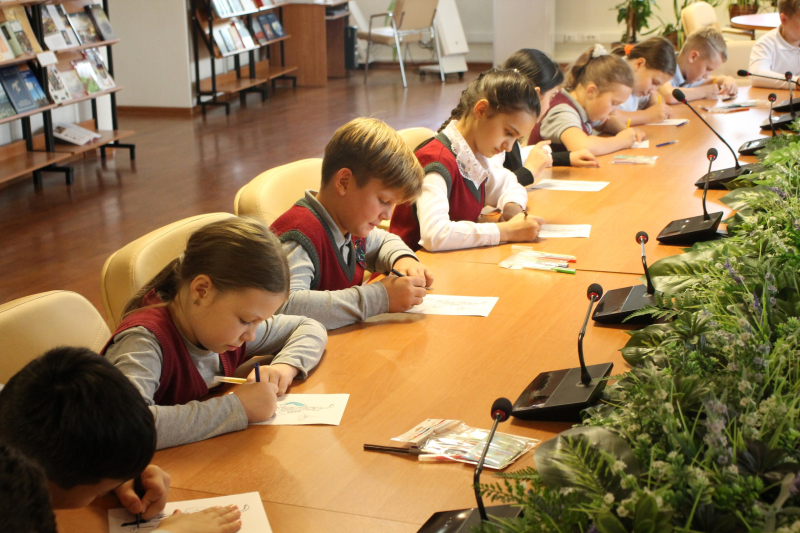 Грамотеи в музее: Международный день грамотности в музее оружия на выставке «...Каждый горел усердием. Каждый превосходил себя», посвященной 210-летию Отечественной войны 1812 года Тульский Государственный Музей Оружия