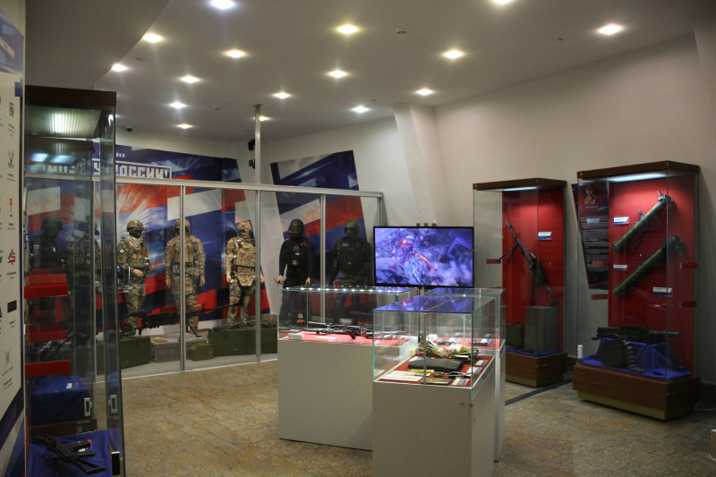 На выставке «Служу России!», посвященной героям, участникам специальной военной операции по защите Донбасса, произведено масштабное обновление Тульский Государственный Музей Оружия