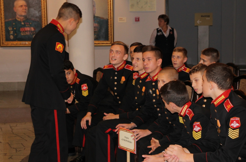 Ежегодная Всероссийская акция «День в музее для российских кадет» в Тульском музее оружия. Тульский Государственный Музей Оружия