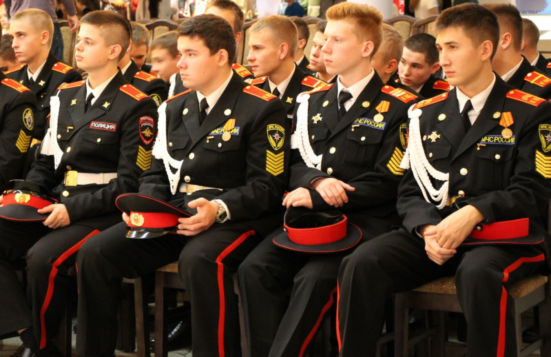 Ежегодная Всероссийская акция «День в музее для российских кадет» в Тульском музее оружия. Тульский Государственный Музей Оружия