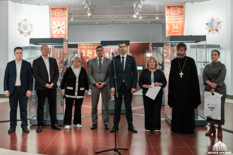 Сегодня в здании Тульского государственного музея оружия на территории Тульского кремля состоялась торжественная церемония открытия выставки «Воинская слава России»! Тульский Государственный Музей Оружия