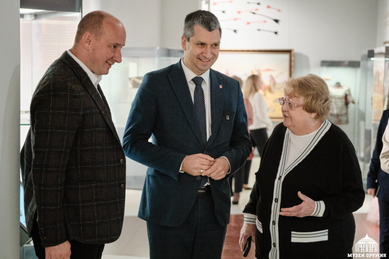 Сегодня в здании Тульского государственного музея оружия на территории Тульского кремля состоялась торжественная церемония открытия выставки «Воинская слава России»! Тульский Государственный Музей Оружия