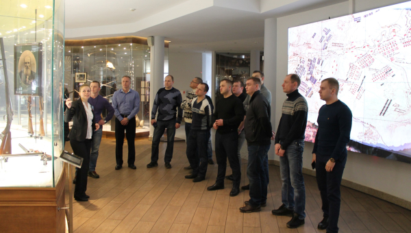 «Уникальный, грандиозный музей!» - экипаж подводного крейсера «Дмитрий Донской» о музее оружия. Тульский Государственный Музей Оружия