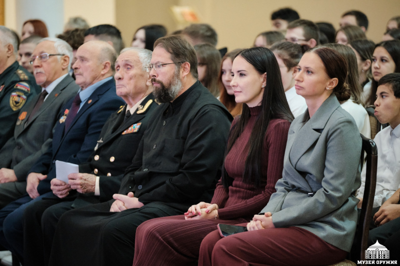 «День белых журавлей»: Память, парящая в небе… Тульский Государственный Музей Оружия