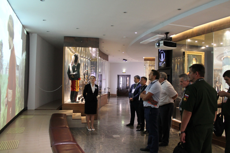 «Радость и гордость за талант тульских мастеров. Их труд – залог безопасности моей страны!» Тульский Государственный Музей Оружия