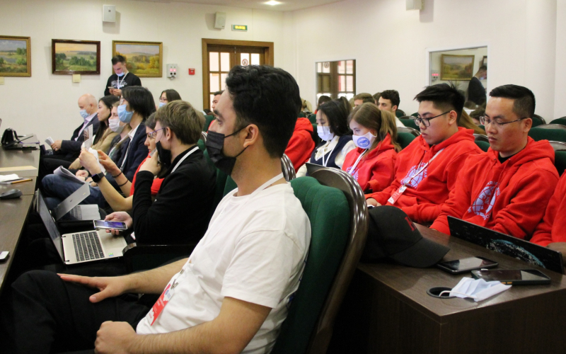 В Тульском музее оружия проходит II Международная зимняя школа для иностранных студентов, обучающихся в российских вузах Тульский Государственный Музей Оружия