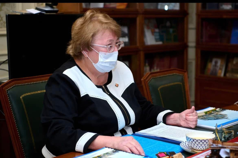 Директор Тульского государственного музея оружия Надежда Калугина представила Министру культуры РФ Ольге Любимовой дорожную карту развития учреждения и рассказала о запланированных выставочны Тульский Государственный Музей Оружия