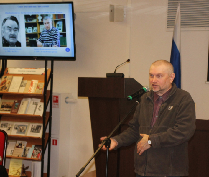 Первый в писательском союзе туляков: К 110-летию со дня рождения Александра Лаврика. Тульский Государственный Музей Оружия