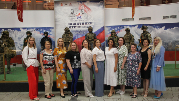 Сегодня музей радушно принимал участников межрегионального семинара-совещания: руководителей и представителей автономных социально- ориентированных некоммерческих организаций Тульский Государственный Музей Оружия