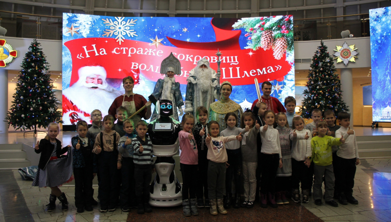 Фотогалерея новогоднего праздника «На страже сокровищ волшебного Шлема» в Тульском музее оружия. Дорогие мальчишки и девчонки, сказочные герои ждут вас! Тульский Государственный Музей Оружия