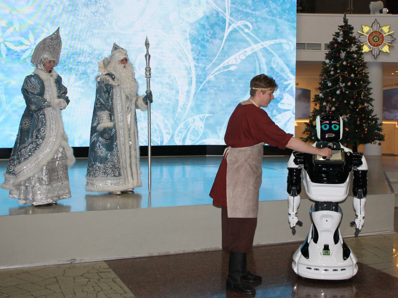 Фотогалерея новогоднего праздника «На страже сокровищ волшебного Шлема» в Тульском музее оружия. Дорогие мальчишки и девчонки, сказочные герои ждут вас! Тульский Государственный Музей Оружия