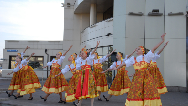 «Пусть живет и процветает наша тульская земля!» - праздничная концертная программа в «шлеме» Тульский Государственный Музей Оружия