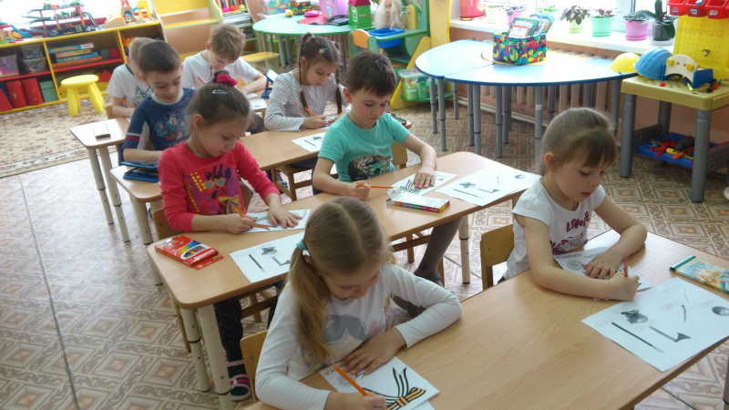 Юные туляки вместе с музеем оружия готовятся к празднованию Дня Победы! Тульский Государственный Музей Оружия