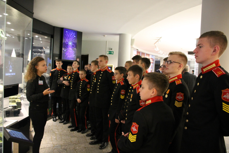 Всероссийская акция «День в музее для российских кадет» в музее оружия Тульский Государственный Музей Оружия