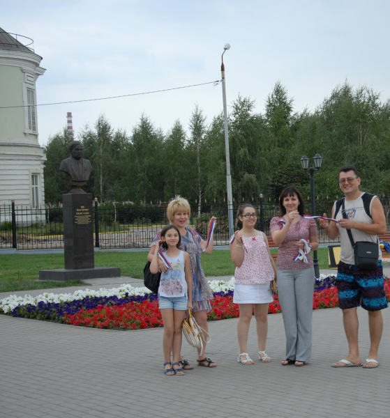 Патриотическая акция в День Российского флага Тульский Государственный Музей Оружия