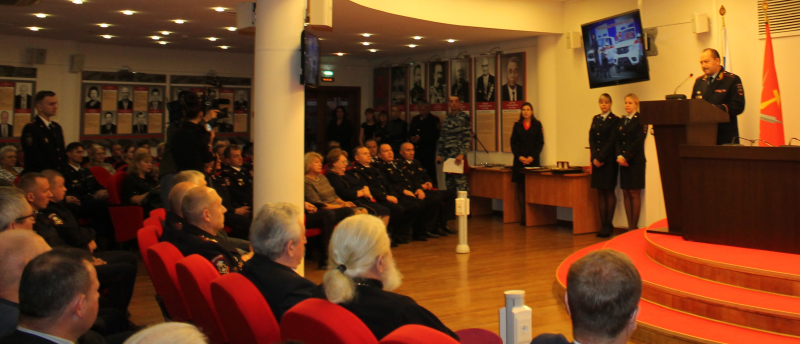 В музее оружия состоялось торжественное собрание, посвященное 65-ой годовщине образования вневедомственной охраны. Тульский Государственный Музей Оружия