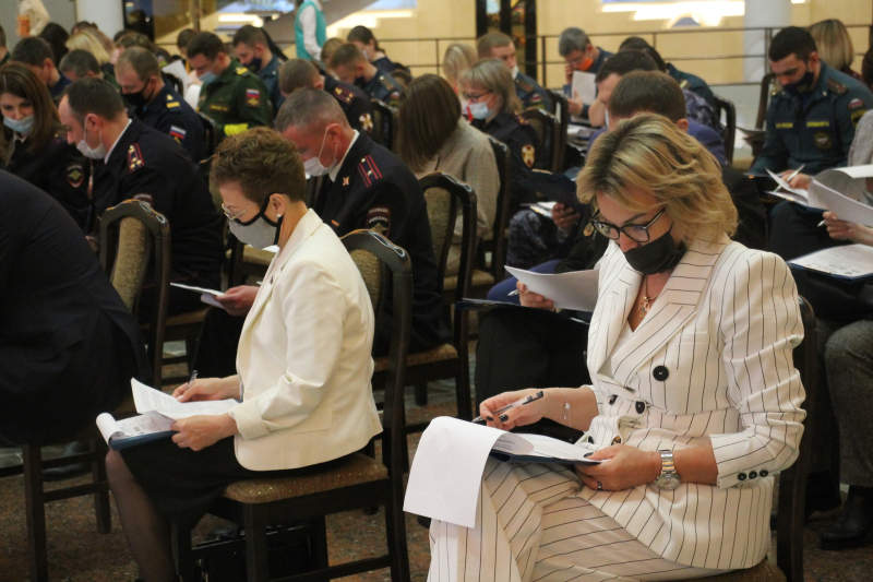 В Тульском музее оружия прошел «Диктант Победы» - Всероссийский исторический диктант на тему событий Великой Отечественной войны. Тульский Государственный Музей Оружия