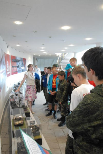 Новое здание музея оружия посетили финалисты Всероссийской военно-спортивной игры «Победа» Тульский Государственный Музей Оружия