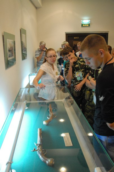 Новое здание музея оружия посетили финалисты Всероссийской военно-спортивной игры «Победа» Тульский Государственный Музей Оружия