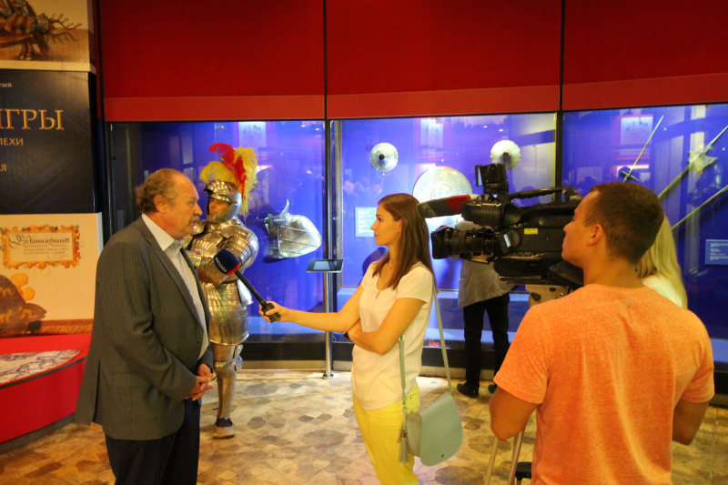 Впервые в Туле! Выставка «Королевские игры» открыта! Тульский Государственный Музей Оружия