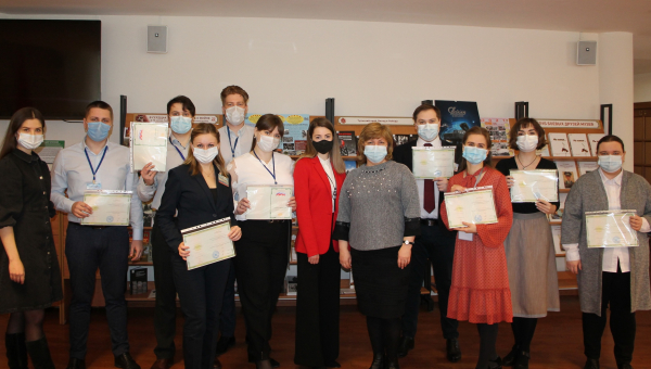 Сотрудники экскурсионного отдела Тульского музея оружия получили удостоверения о повышении квалификации! Тульский Государственный Музей Оружия