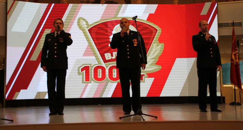 В музее оружия торжественно открыты областные мероприятия, посвященные 100-летию ВЛКСМ! Тульский Государственный Музей Оружия