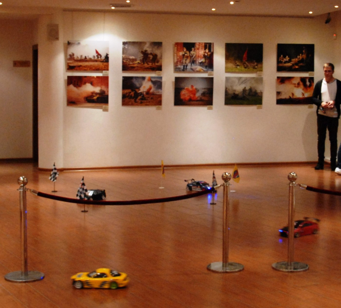 «Ночь искусств». Гравировка, инкрустация, гончарный круг и… радиоуправляемые автомобили. Тульский Государственный Музей Оружия