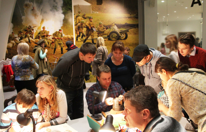 «Ночь искусств». Гравировка, инкрустация, гончарный круг и… радиоуправляемые автомобили. Тульский Государственный Музей Оружия