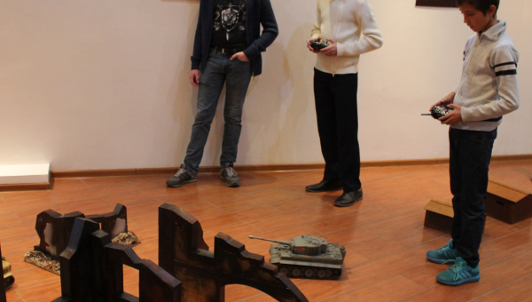 Танковые баталии и интеллектуальные настольные игры в музее оружия Тульский Государственный Музей Оружия