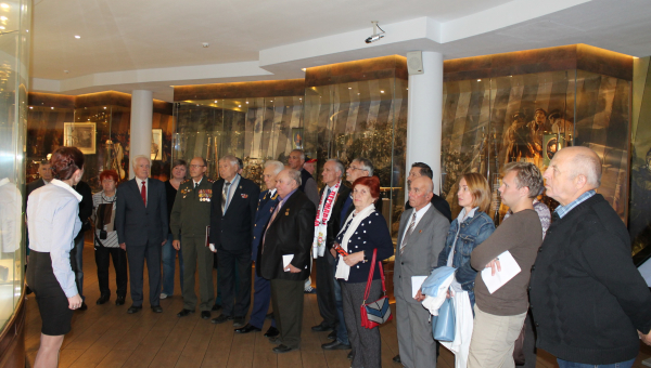 Ветераны Свердловской области: «Гордимся успехами конструкторов и рабочих, создающих первоклассное оружие» Тульский Государственный Музей Оружия