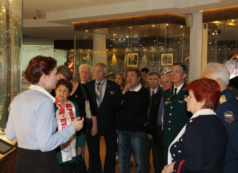 Ветераны Свердловской области: «Гордимся успехами конструкторов и рабочих, создающих первоклассное оружие» Тульский Государственный Музей Оружия