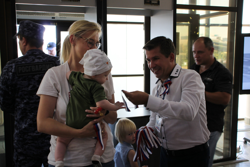 Музей оружия празднует День Государственного флага России Тульский Государственный Музей Оружия