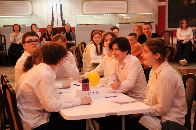 Сегодня в Тульском государственном музее оружия состоялся первый Тур Лиги интеллектуальных игр – Брейн-ринг Тульский Государственный Музей Оружия