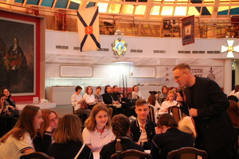 Сегодня в Тульском государственном музее оружия состоялся первый Тур Лиги интеллектуальных игр – Брейн-ринг Тульский Государственный Музей Оружия