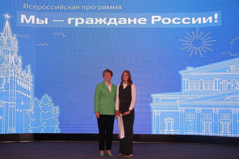 В Тульском государственном музее оружия состоялась торжественная церемония вручения паспорта гражданина Российской Федерации! Тульский Государственный Музей Оружия