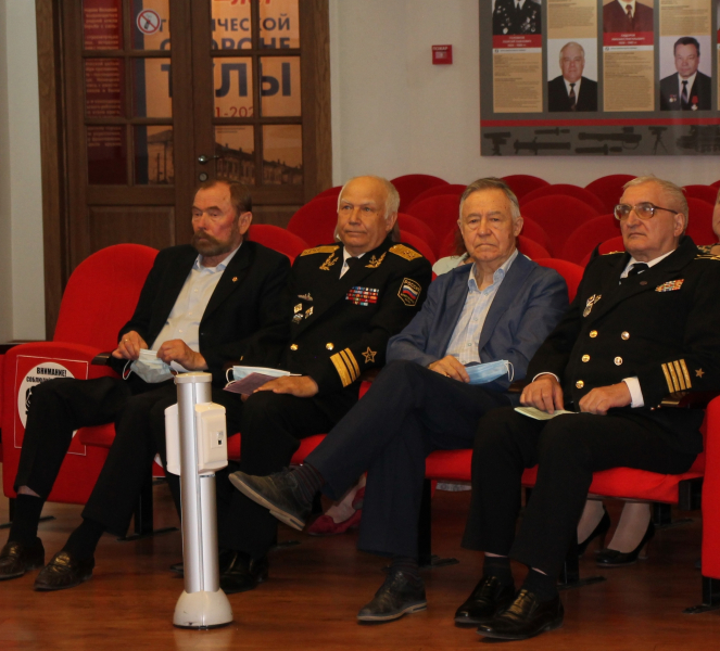 В Тульском музее оружия состоялась презентация пятой книги воспоминаний и размышлений поколений «Мы помним…» Тульский Государственный Музей Оружия