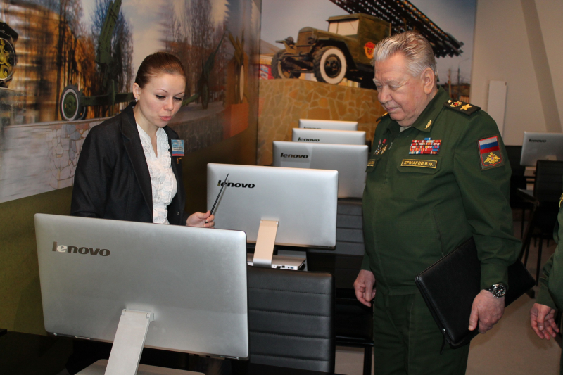 Генерал армии В.Ф.Ермаков: «Дорогие туляки! Вы были героями, сейчас совершаете гражданский героизм и будете героями» Тульский Государственный Музей Оружия