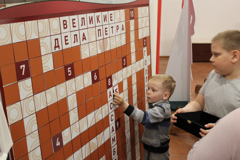 «Россия молодая мужала с гением Петра»: историческое путешествие в «Ночь музеев» в Тульском музее оружия»! Тульский Государственный Музей Оружия