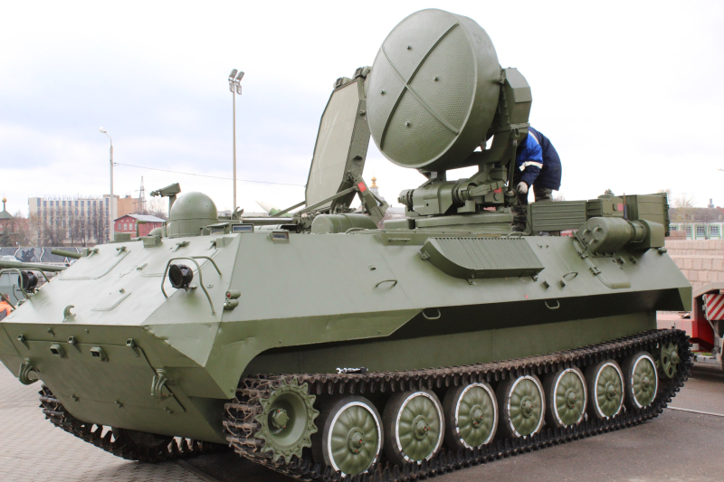 «Рысь» и «Леопард»! Теперь у здания – шлема! Тульский Государственный Музей Оружия