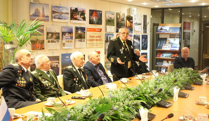 Накануне Дня защитника Отечества и Дня памяти о россиянах, исполнявших служебный долг за пределами Отечества, прошло заседание Клуба боевых друзей Тульского государственного музея оружия! Тульский Государственный Музей Оружия