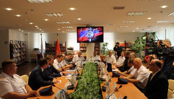 Губернатор Тульской области А.Г. Дюмин провел в музее оружия встречу с представителями казачьих обществ региона Тульский Государственный Музей Оружия