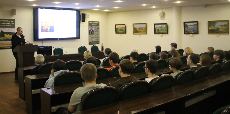 Погружение в историю оружейного мастерства: лекция о легендарной «трехлинейке» Тульский Государственный Музей Оружия