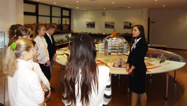 Экскурсовод: тонкости интересной профессии Тульский Государственный Музей Оружия